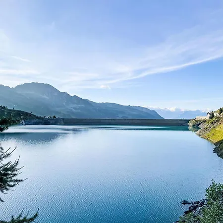 Les Genets 163b By Interhome